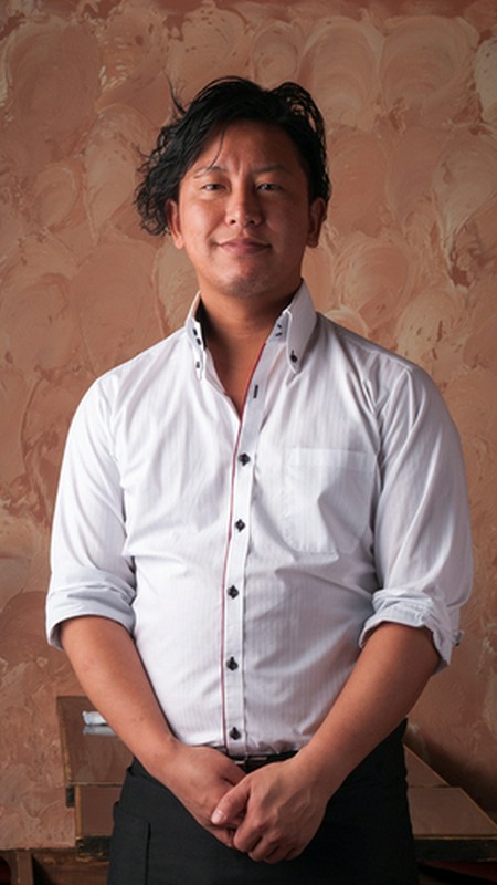 直井 賢治 氏