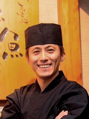 仲村　健太郎 氏