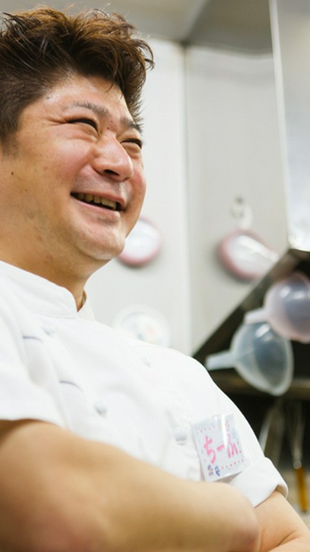 松葉　哲也 氏