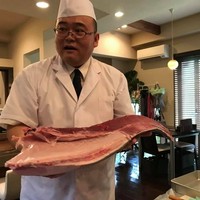 岩崎　多加志 氏