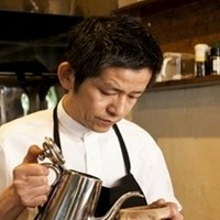白石　泰隆 氏