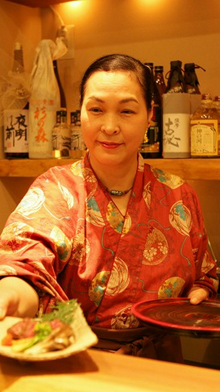 春日　恵美子 氏