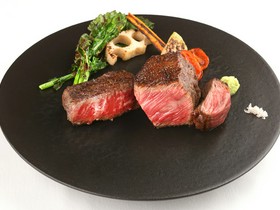 Steak Dining Vitis
