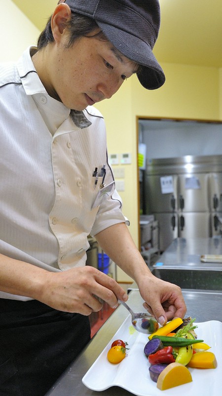 辻　陽平 氏