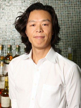 紺野　敦嗣 氏
