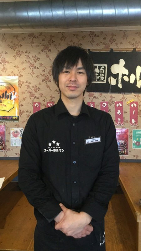 秀野　博隆 氏