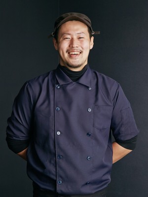 山口　将吾 氏