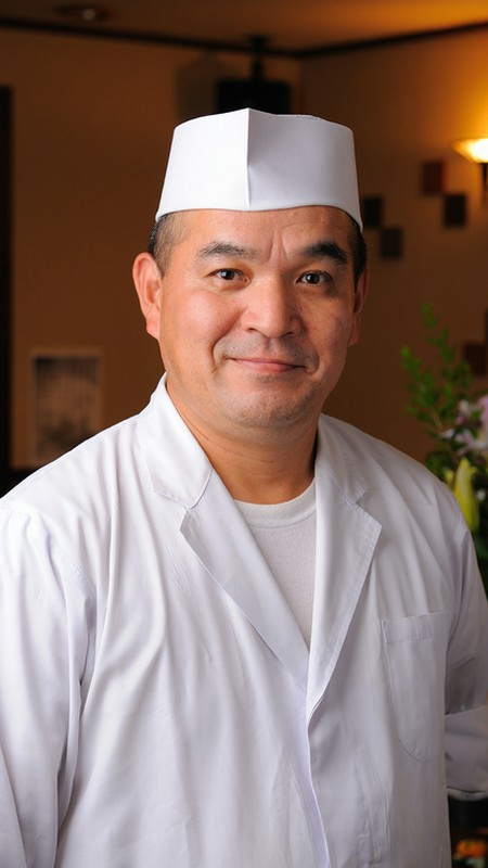 山根　健次 氏