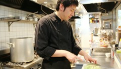 坂本　健太 氏