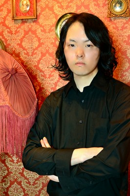 馬奈木　佑介 氏