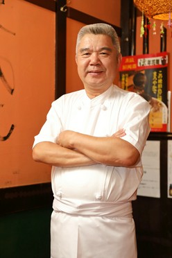 鄭　斌　(テイ　ピン) 氏