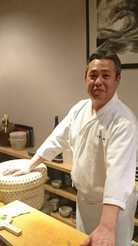 藤田　一休 氏