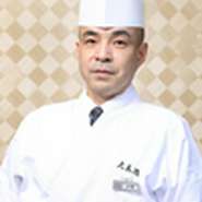 川田　勝也 氏