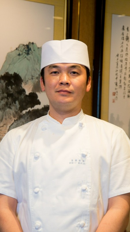 鈴木　浩太郎 氏