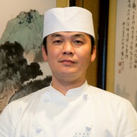 鈴木　浩太郎 氏