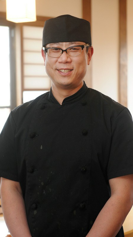 矢岳　忠義 氏