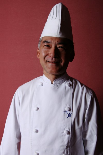 豪華写真入り　現代中国料理名作選【15巻セット】 中国料理 古月 池之端本店 上野/中華料理 料理人 山中 一男 氏 | ヒトサラ