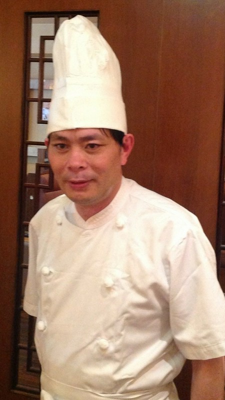 高　居財 氏