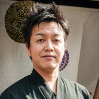 藤原　崇史 氏