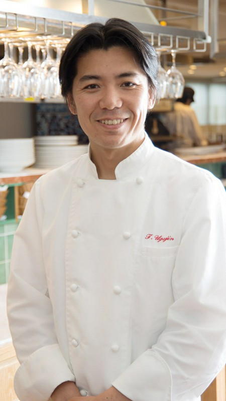 宇賀神　祟 氏