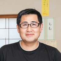 安西　哲哉 氏