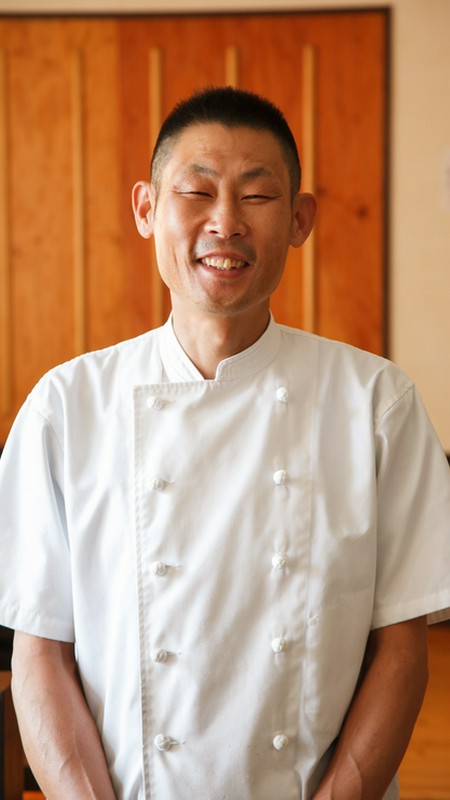 星野　吉秋 氏