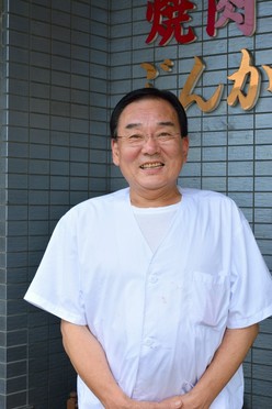 山本 氏