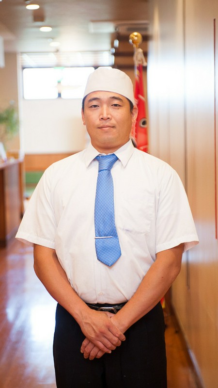 西川　新治 氏