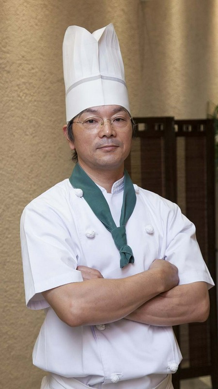 中村　安朋 氏