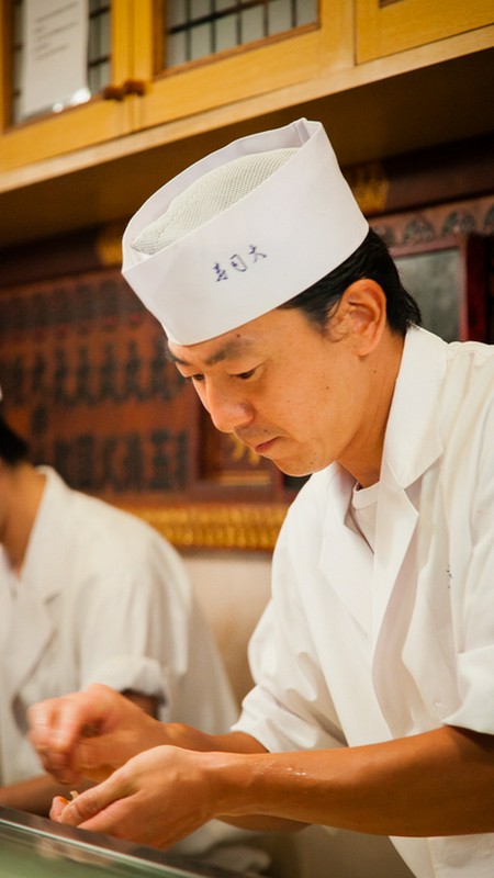 漆原　訓 氏