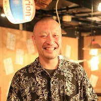東　直亮 氏