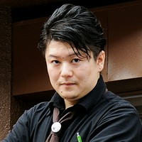西川　将史 氏