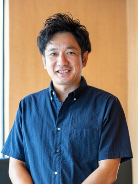 依知川　高明 氏