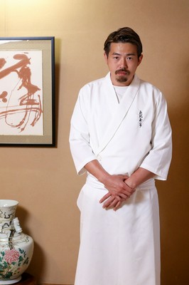 宮島　真亜久 氏