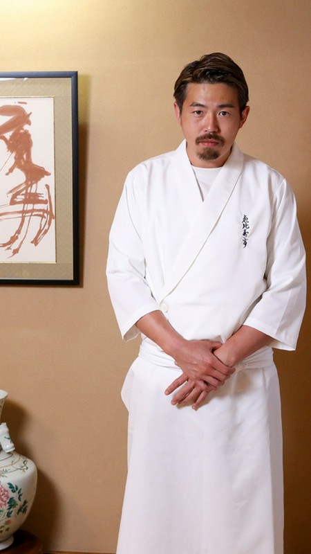 宮島　真亜久 氏