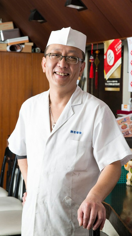 季　雄 氏