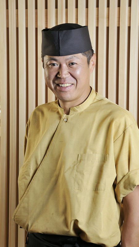 藤方　慶松 氏