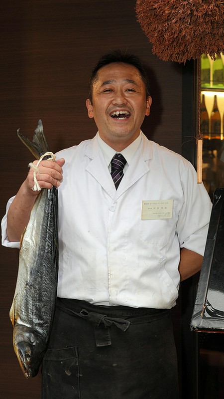 中村　茂治 氏