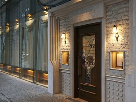 フランス料理店 シェ・イノ