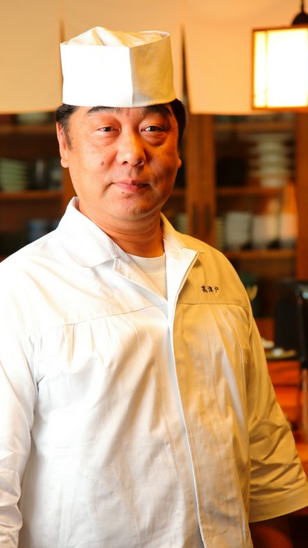 高津戸　保 氏