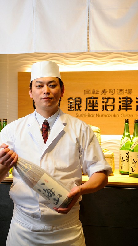 井上　尋登 氏