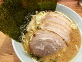 鶴一家