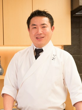 石塚　規 氏
