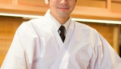 関　斉寛 氏