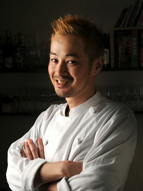 竹内　啓二 氏