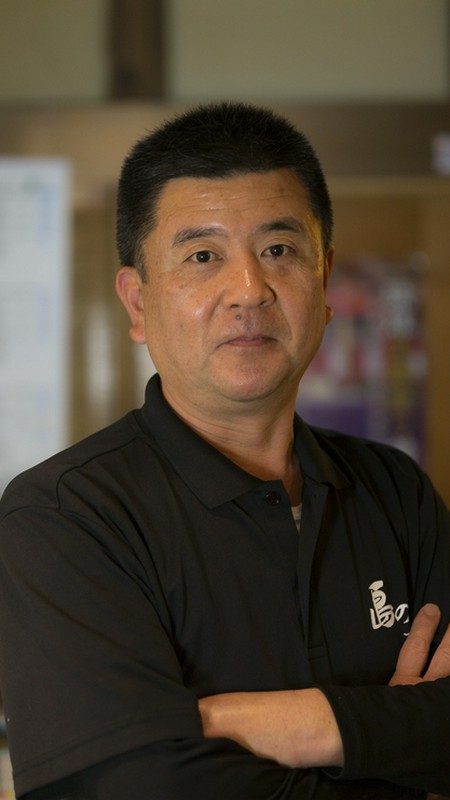 島袋　広 氏