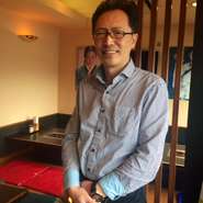 玉　功換 氏