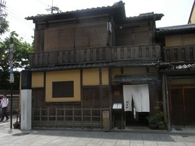 ぎをん萬養軒