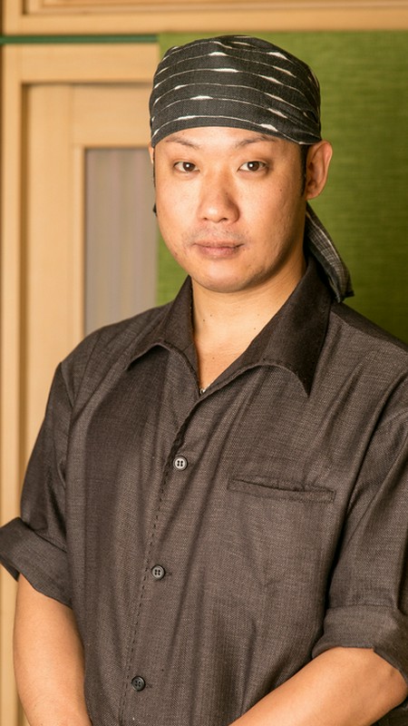 高橋　健一 氏