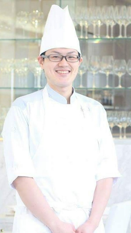岸本　拓也 氏